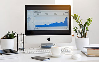 混血明星容貌之谜：Angelababy昆凌尼坤整容了吗？