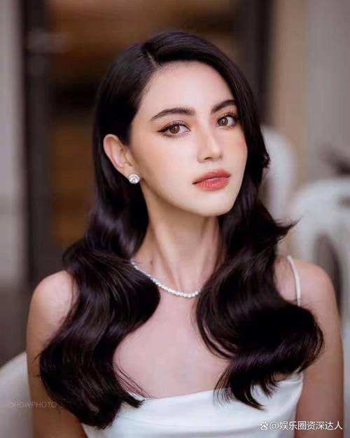 泰国动作女明星_最美外国女明星肯达尔詹娜_最美泰国女明星平采娜