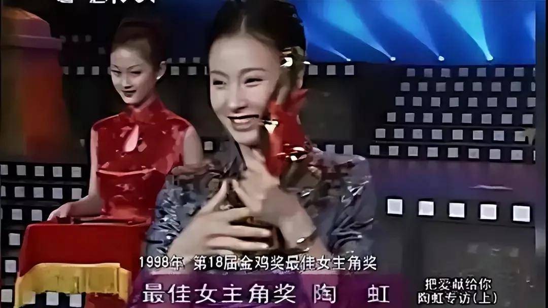 辣木洋子跌下神坛原因_娱乐圈明星黑料曝光_黑料网红,