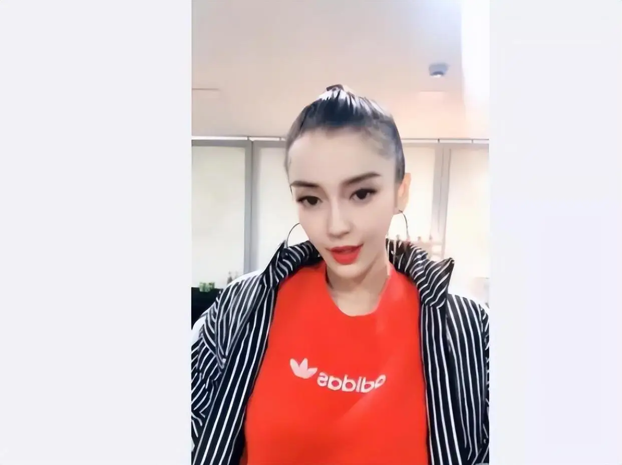 杨幂赵丽颖金晨假发片_发量少的女明星有哪些_女明星脱发严重