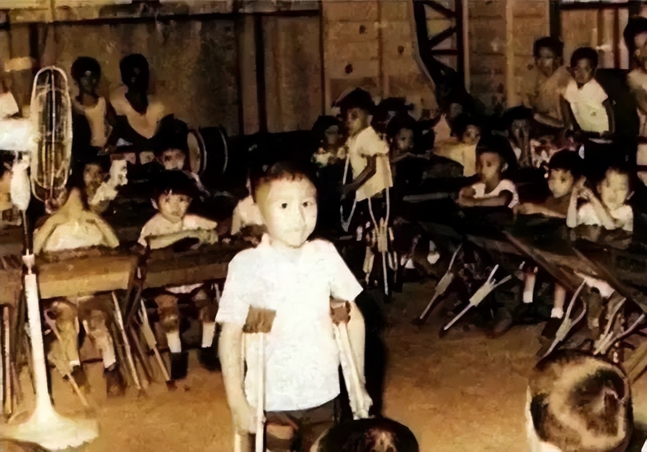 残障人士出行难_郑智化机场事件_郑智化抨击娱乐圈